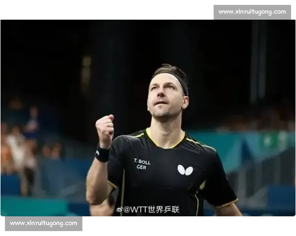 达赫迪斯里兰卡表演赛惊现神级一杆！传奇老将再现教科书级花式击球